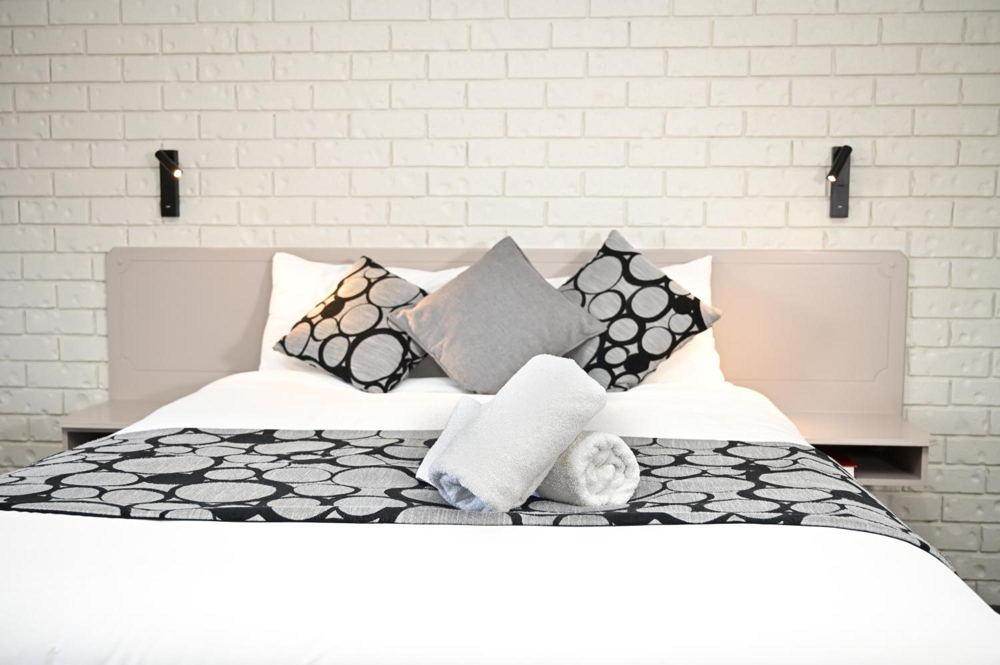 Woomargama Motel Εξωτερικό φωτογραφία