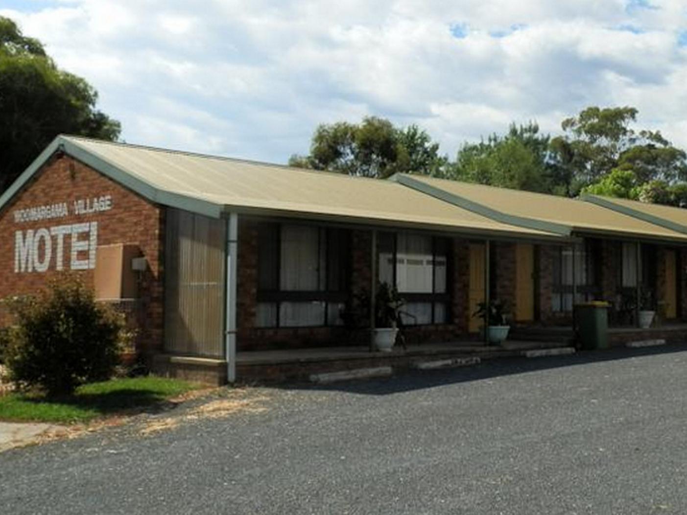 Woomargama Motel Εξωτερικό φωτογραφία